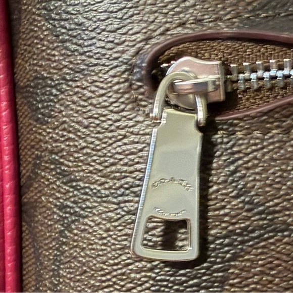 🔥🔥FIRE COACH SIGNATURE ELLIE FILE CROSSBODY BAG - Picture 11 of 12